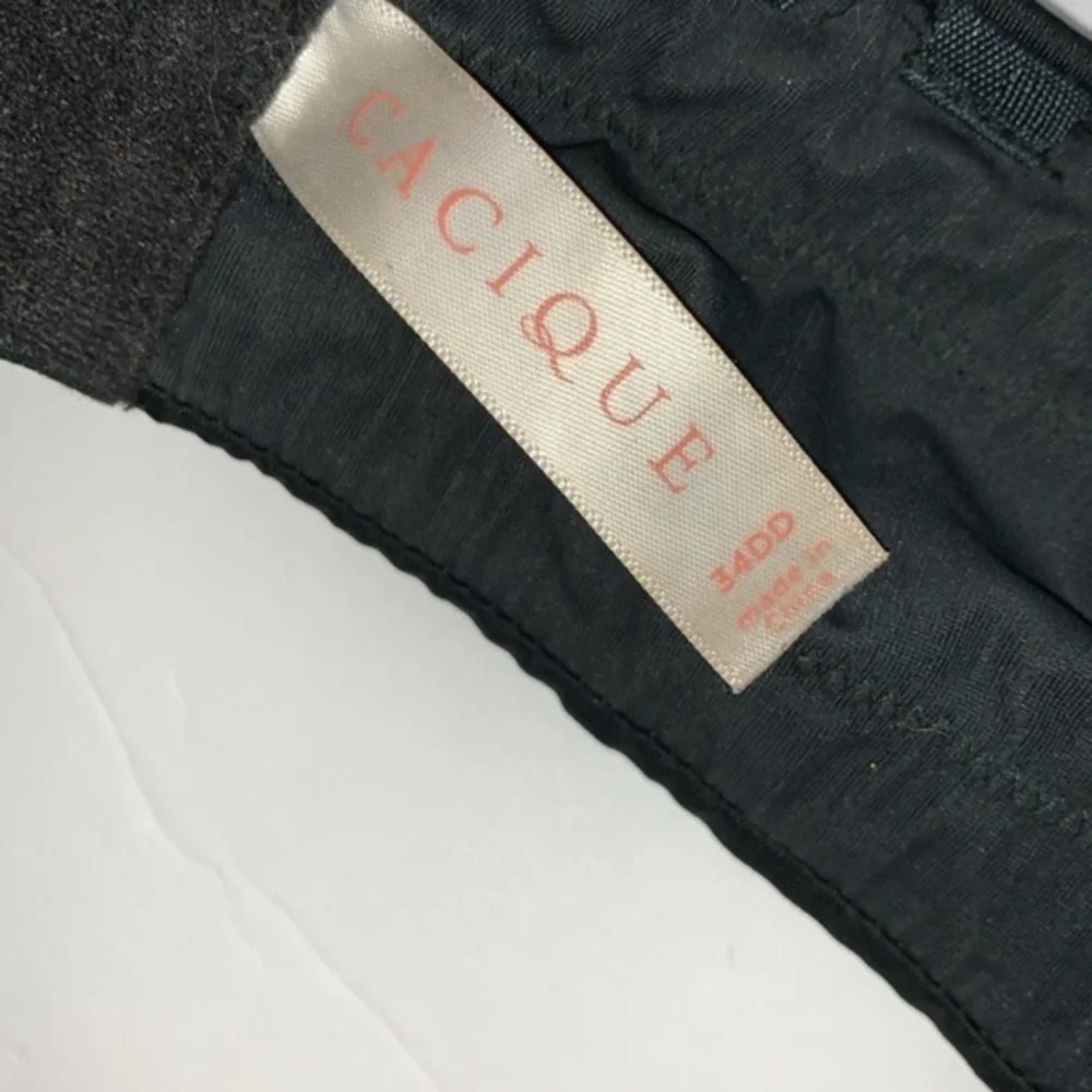 Cacique Lightly Lined Strapless bra